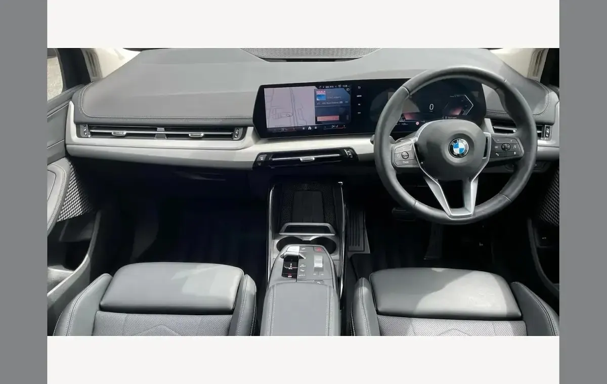 Used BMW 220 Sport Line 154 HP (113 kW) 2025 Red Hatchback