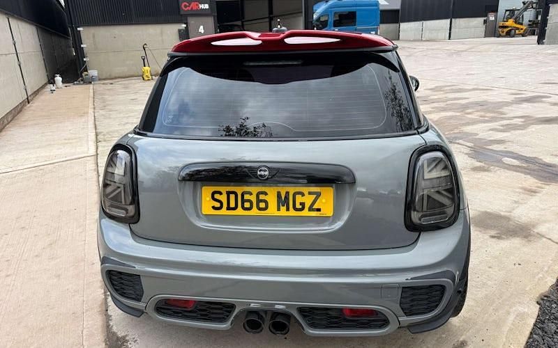 Used Mini John Cooper Works Hatch 231 HP (169 kW) 2016 Grey Hatchback