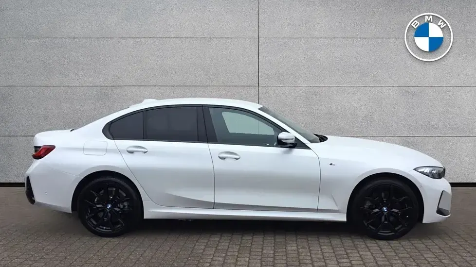 Used BMW 330e M Sport 288 HP (211 kW) 2026 White