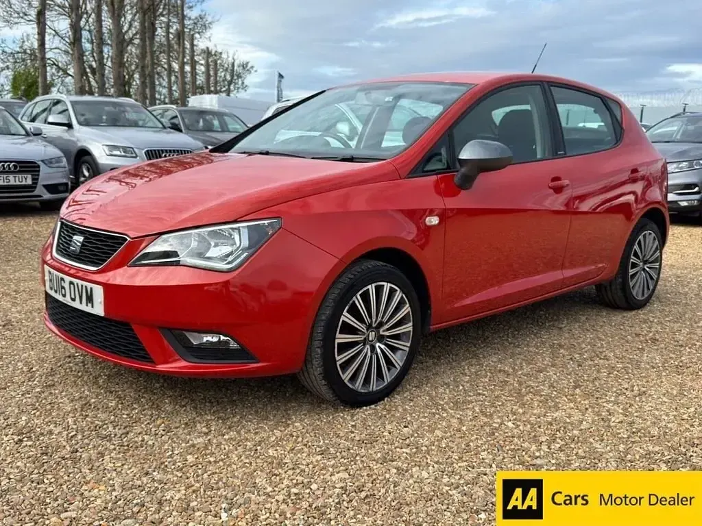 Begagnad Seat Ibiza CONNECT 90 HK (66 kW) 2016 Röd Halvkombi
