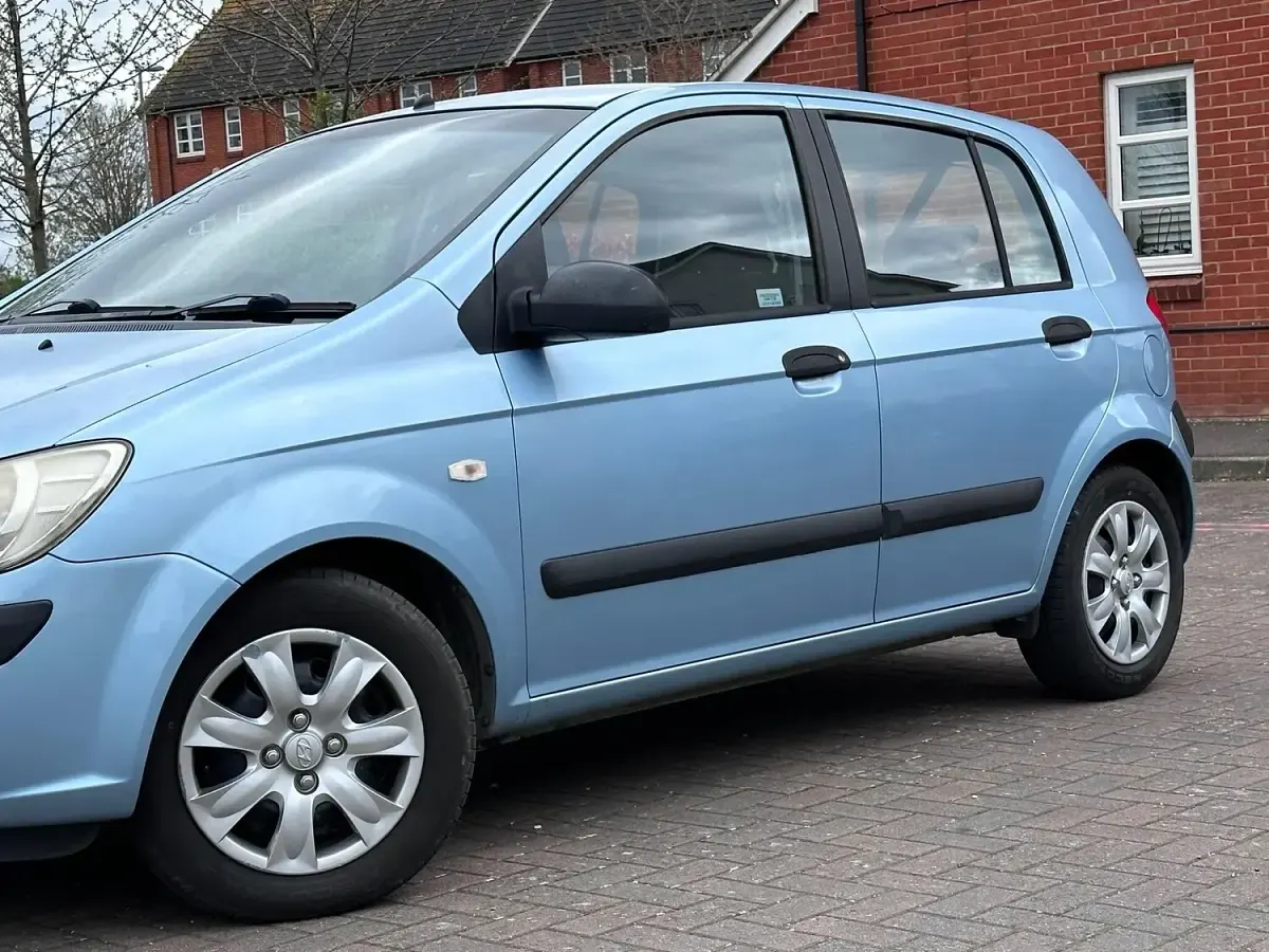 Used Hyundai Getz 97 HP (71 kW) 2006 Blue Hatchback