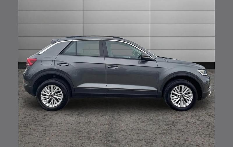 Used VW T-Roc Life 108 HP (79 kW) 2023 Grey SUV
