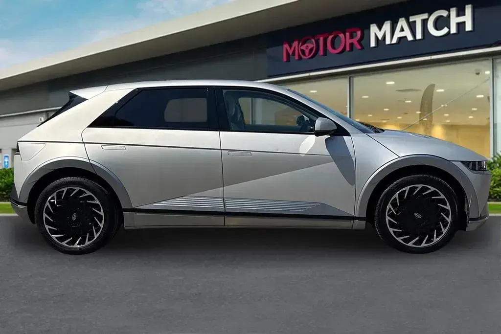 Used Hyundai Ioniq Ultimate 225 kW (306 HP) 2022 Gold Hatchback