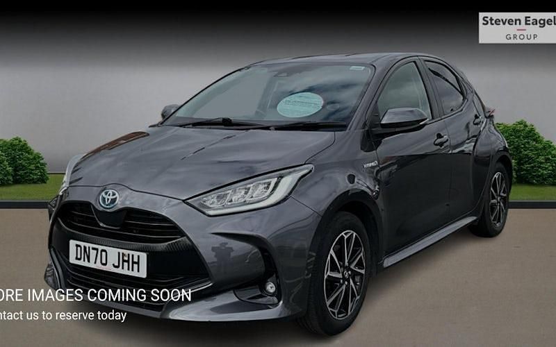 Used Toyota Yaris Hybrid Design 116 HP (85 kW) 2026 Hatchback