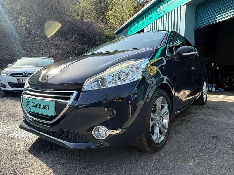 Used Peugeot 208 Allure 2015 Grey Hatchback