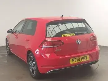 Used VW Golf VII Match 130 HP (95 kW) 2019 Red Hatchback