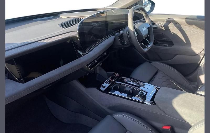 Begagnad Audi A6 e-tron Performance 266 kW (362 HK) 2026 Svart Kombi