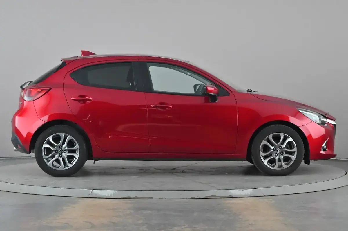 Used Mazda 2 Inclusive 115 HP (84 kW) 2019 Red Hatchback