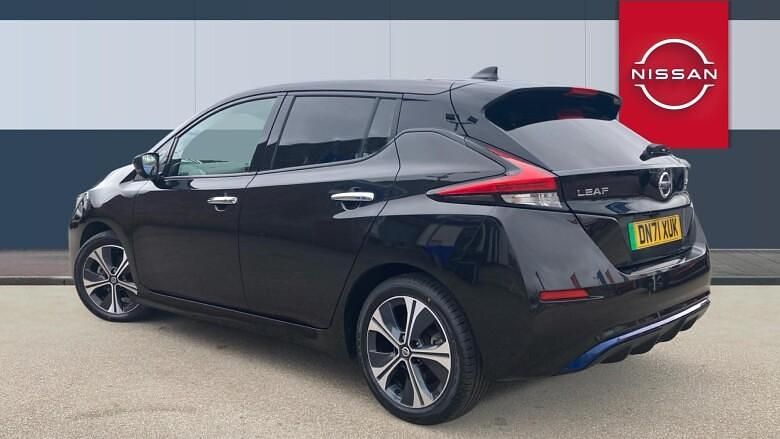 Used Nissan Leaf Tekna 110 kW (150 HP) 2021 Black Hatchback