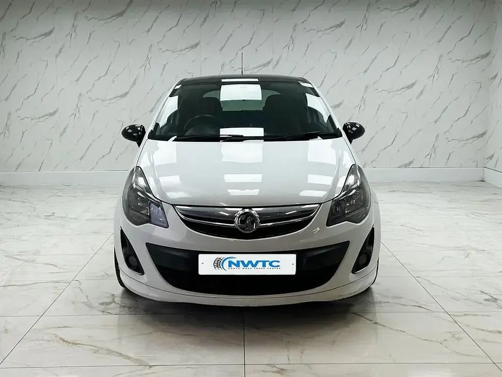 Używany Vauxhall Corsa 2014 Biały Hatchback