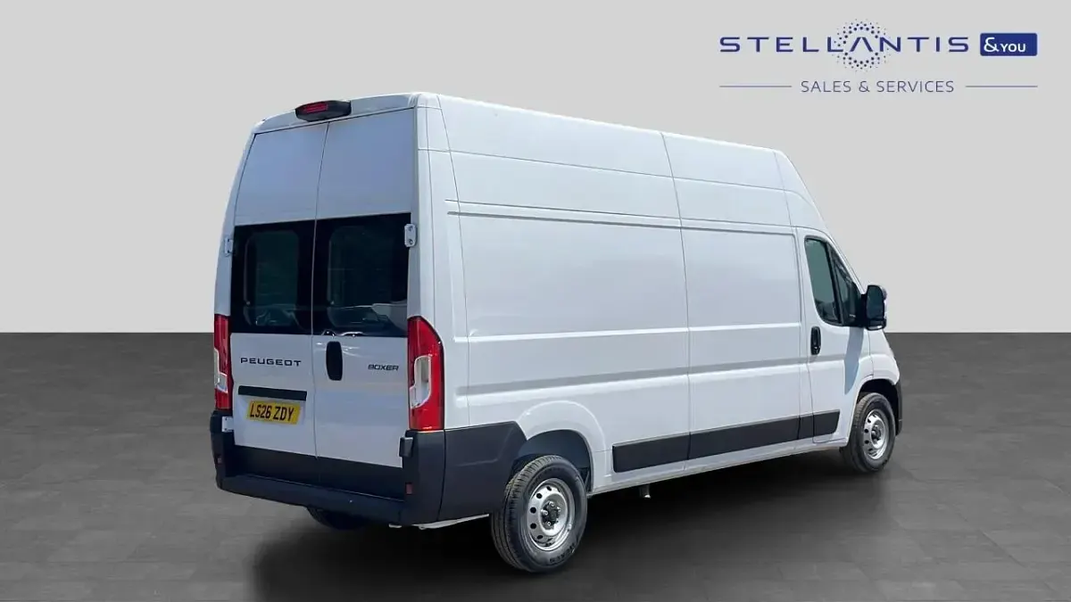 New Peugeot Boxer S 138 HP (101 kW) 2026 White Van