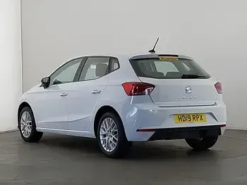 Used Seat Ibiza SE Technology 95 HP (69 kW) 2019 White Hatchback