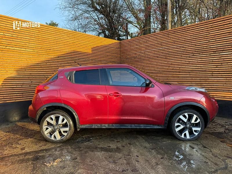 Used Nissan Juke N-TEC 110 HP (80 kW) 2014 Red SUV