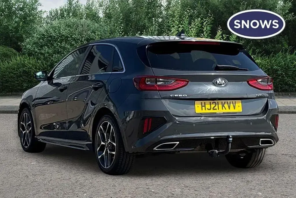 Second-hand Kia Ceed GT-Line 158 CP (116 kW) 2021 Gri Hatchback