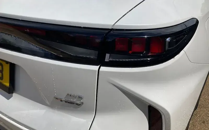 Used Omoda 9 449 HP (330 kW) 2025 White SUV