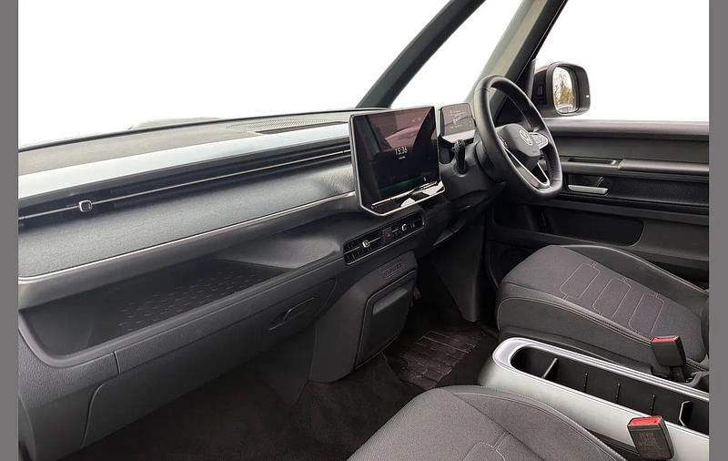 Used VW ID. Buzz Pro 210 kW (286 HP) 2025 White MPV