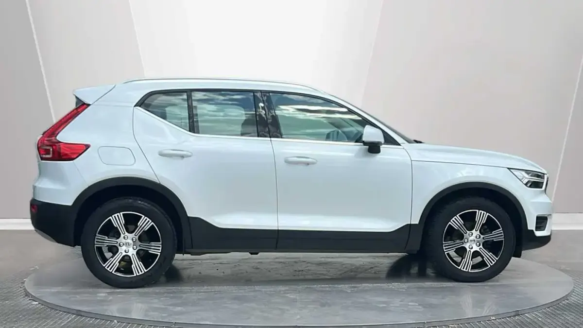 Used Volvo XC40 Inscription 161 HP (118 kW) 2022 SUV