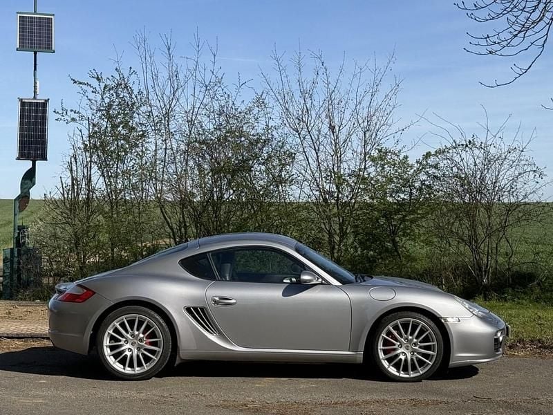 Used Porsche Cayman 295 HP (216 kW) 2005 Silver Coupe
