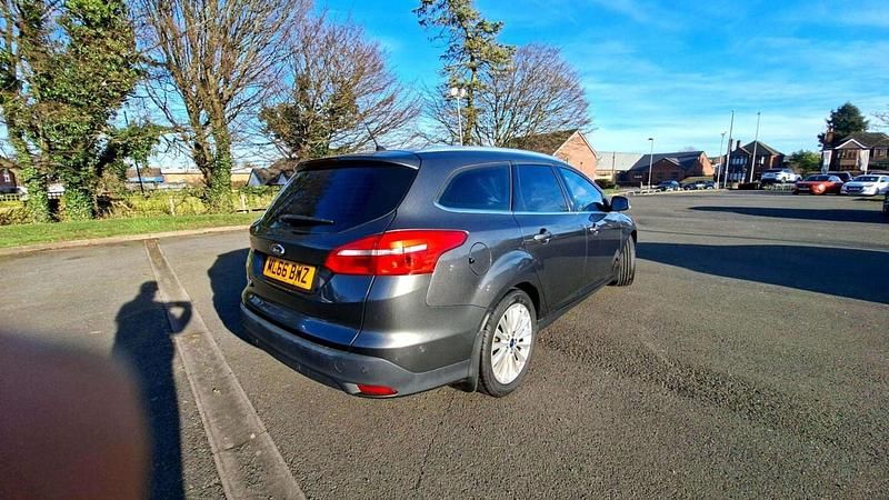 Used Ford Focus Titanium X 120 HP (88 kW) 2016 Grey Estate