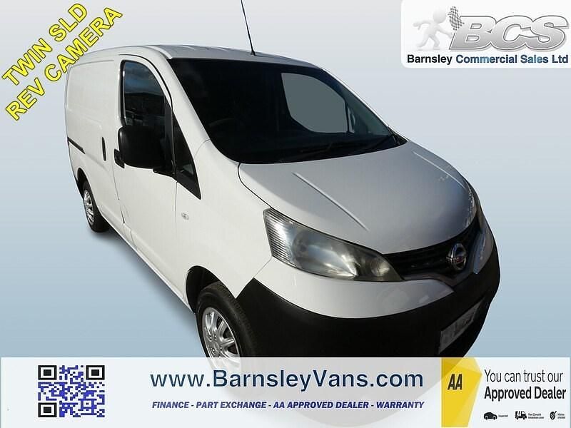Used Nissan NV200 Acenta 2015 White MPV