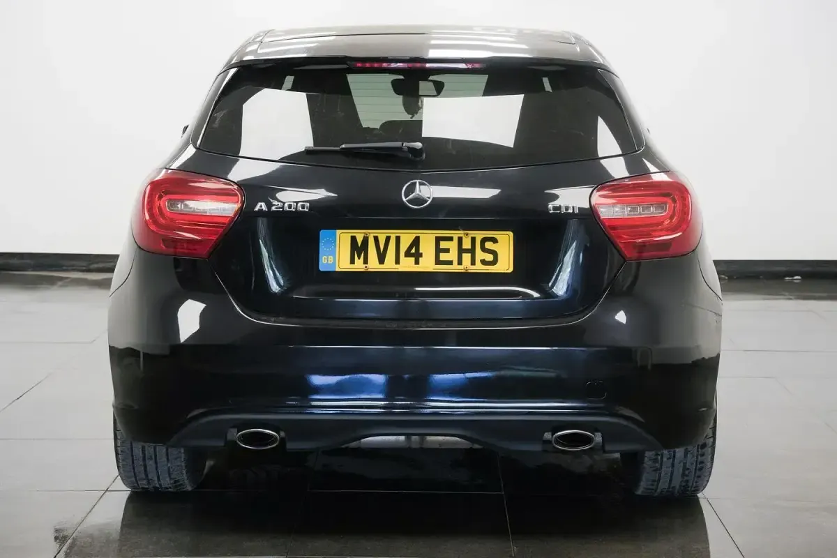 Used Mercedes A200 136 HP (100 kW) 2014 Black Hatchback