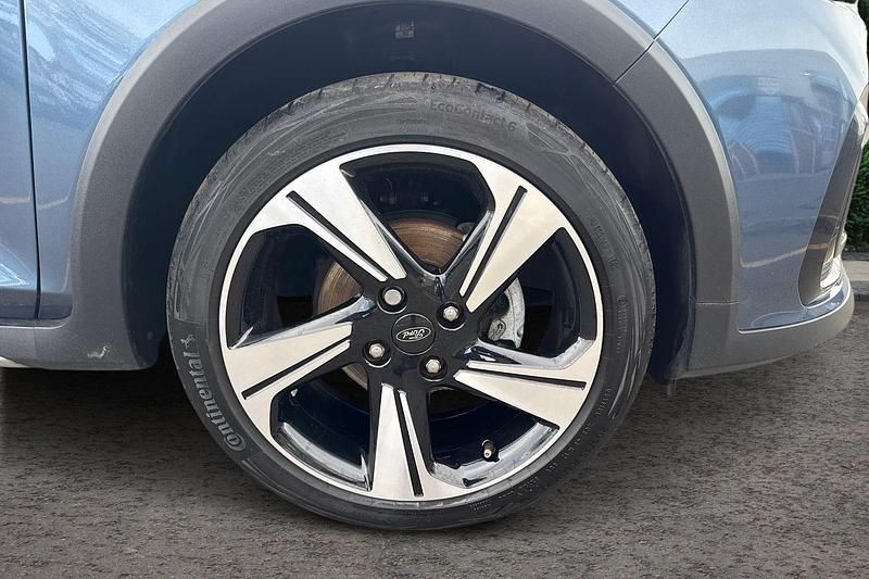 Used Ford Fiesta Active 100 HP (73 kW) 2023 Blue Hatchback