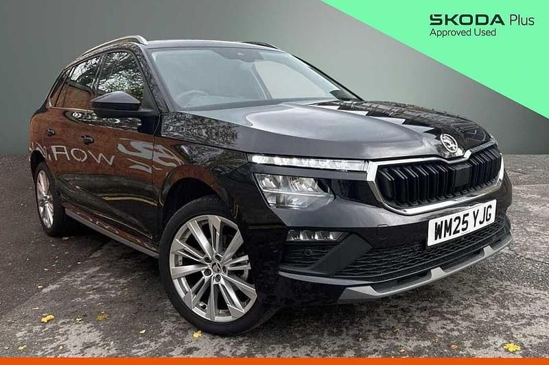 Black magic pearl effect New 2025 Skoda Kamiq SE L SUV | £21,850 (Fair price) - Image 1/4