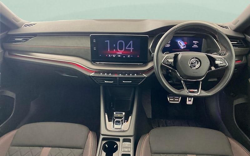 Used Skoda Octavia vRS 245 HP (180 kW) 2023 Red Estate