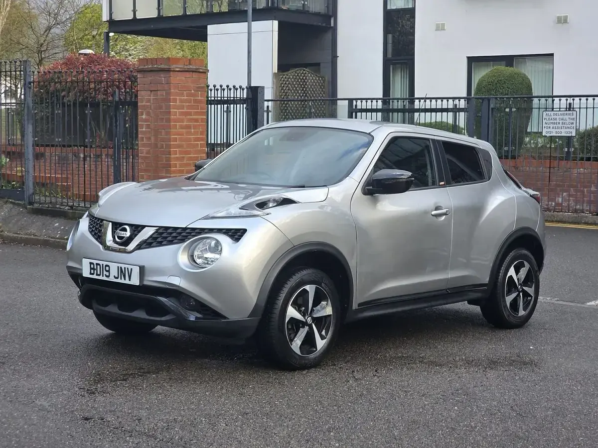 Used Nissan Juke 112 HP (82 kW) 2019 Silver SUV