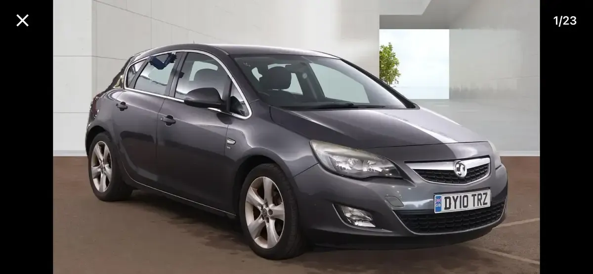 Used Vauxhall Astra SRi 115 HP (84 kW) 2010 Grey Hatchback