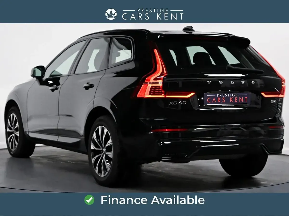 Used Volvo XC60 Plus 197 HP (144 kW) 2023 Black SUV