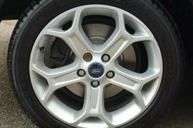 Begagnad Ford Mondeo 2010 Halvkombi