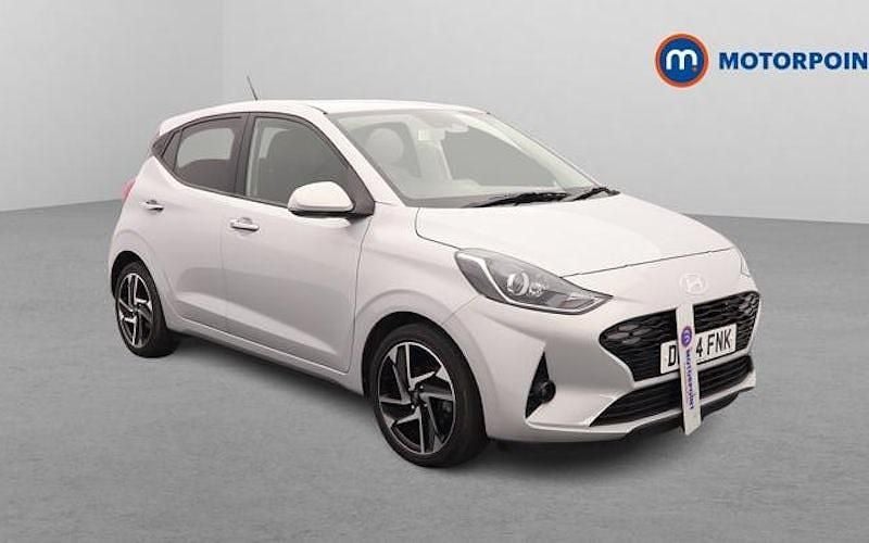 Used 2026 Hyundai i10 Premium Hatchback | £14,149 (Fair price) - Image 1/4