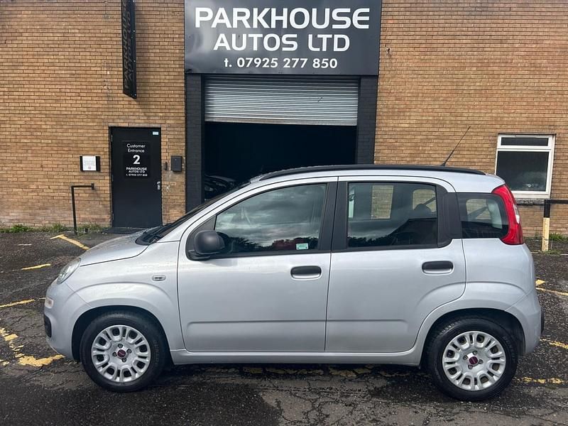 Silver Used 2015 Fiat Panda Easy Hatchback | £4,490 (Good price) - Image 1/4