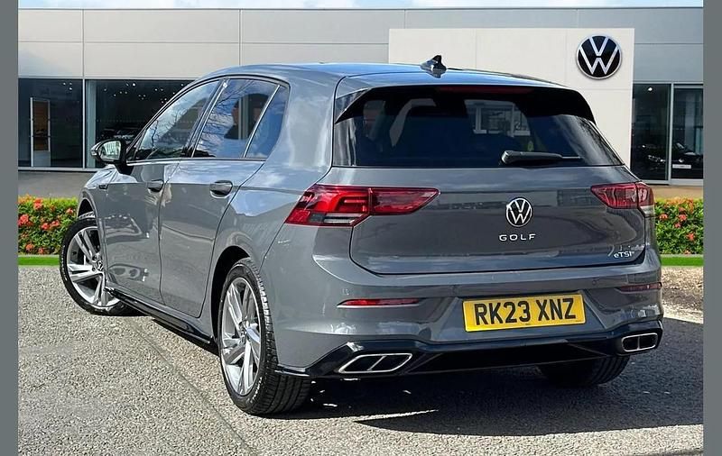 Used VW Golf VIII R-line 150 HP (110 kW) 2023 Grey Hatchback