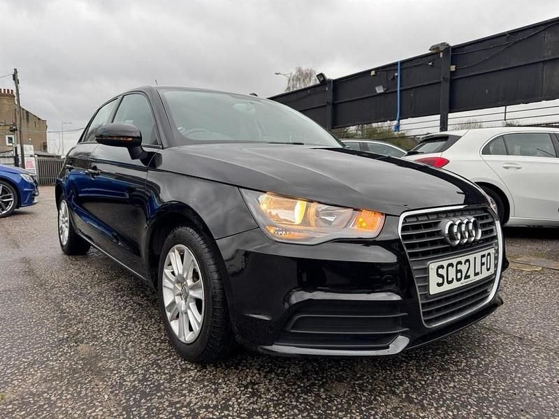 Used Audi A1 Sportback Comfort 86 HP (63 kW) 2013 Black Hatchback
