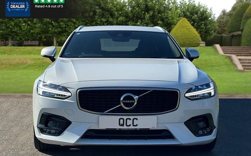 Used Volvo V90 R-Design 190 HP (139 kW) 2018 White Estate