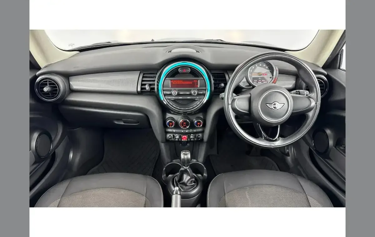 Used Mini Cooper D 113 HP (83 kW) 2016 Green Hatchback