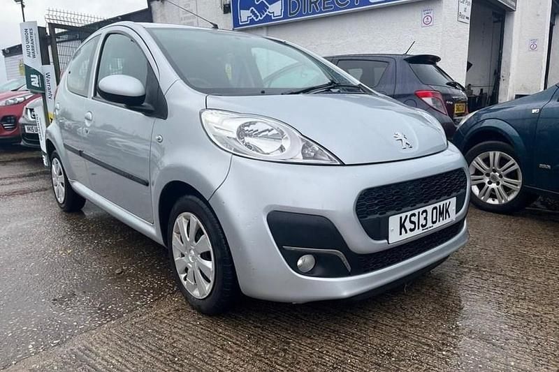 Used Peugeot 107 Active 68 HP (50 kW) 2013 Silver Hatchback