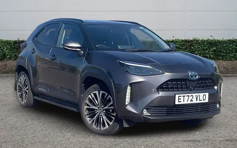 Used Toyota Yaris Hybrid 116 HP (85 kW) 2025 Estate