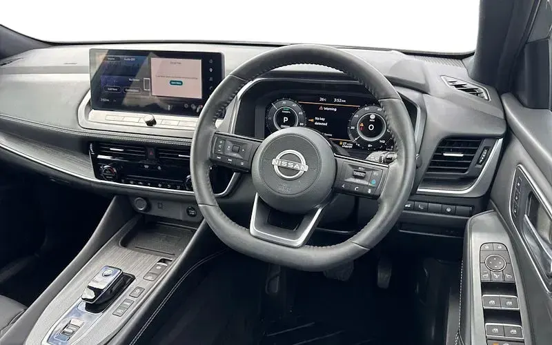 Used Nissan Qashqai Tekna 190 HP (139 kW) 2025 Grey SUV