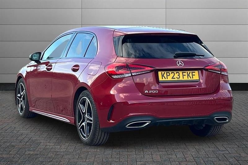 Used Mercedes A200 Executive 163 HP (119 kW) 2023 Patagonia red Hatchback