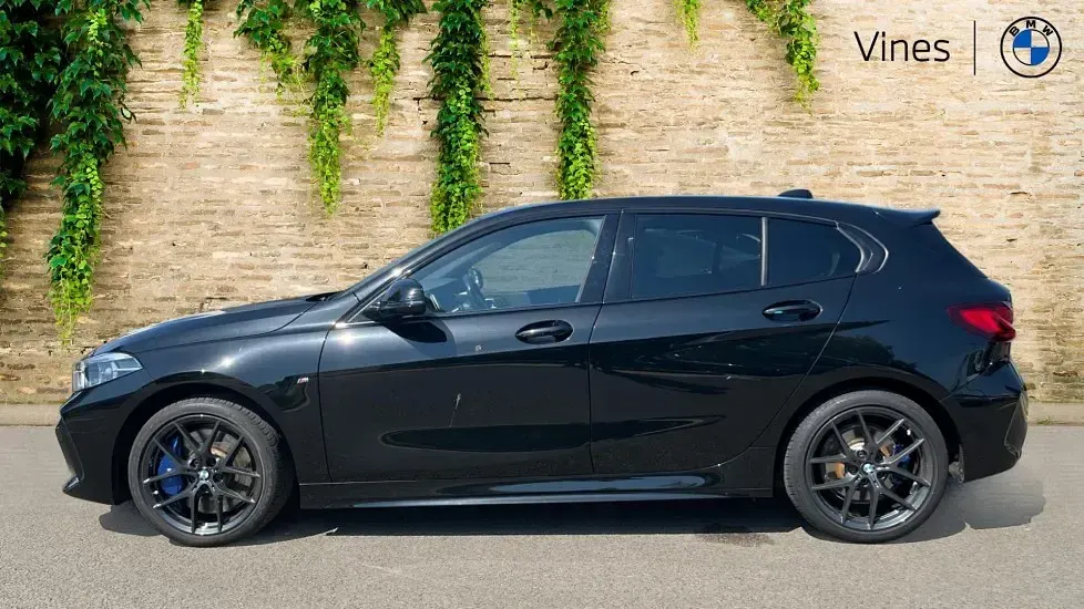 Used BMW 118 M Sport 136 HP (100 kW) 2024 Black Hatchback
