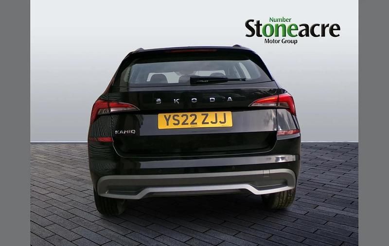 Used Skoda Kamiq SE 95 HP (69 kW) 2022 Black SUV