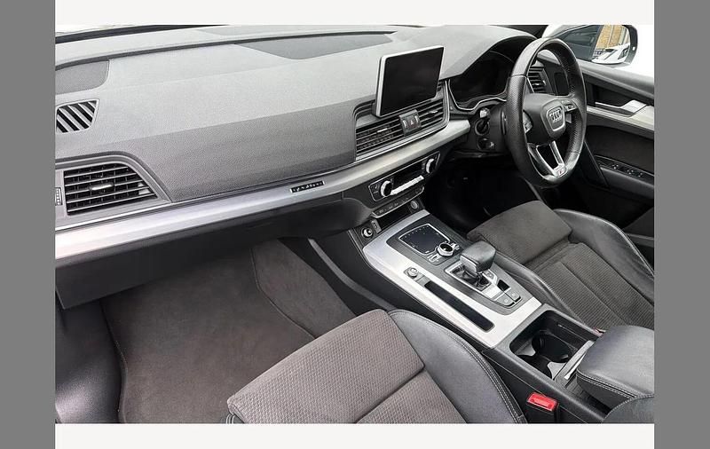 Used Audi Q5 S-Line 190 HP (139 kW) 2020 Black SUV