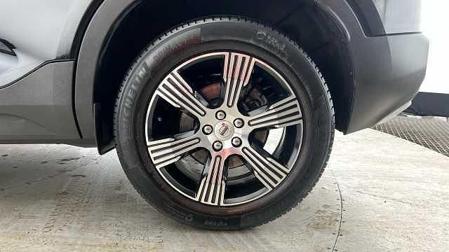Used Volvo XC40 Inscription 194 HP (142 kW) 2022 SUV