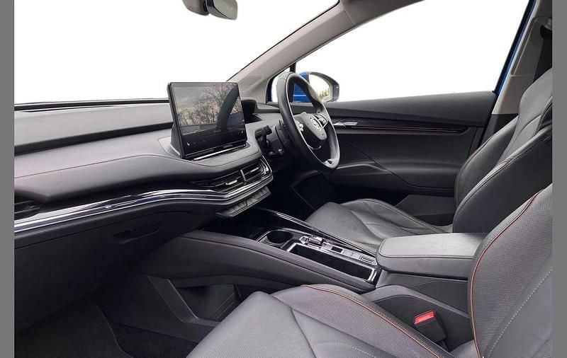 Used Skoda Enyaq iV ecoSuite 150 kW (204 HP) 2023 Race blue metallic SUV