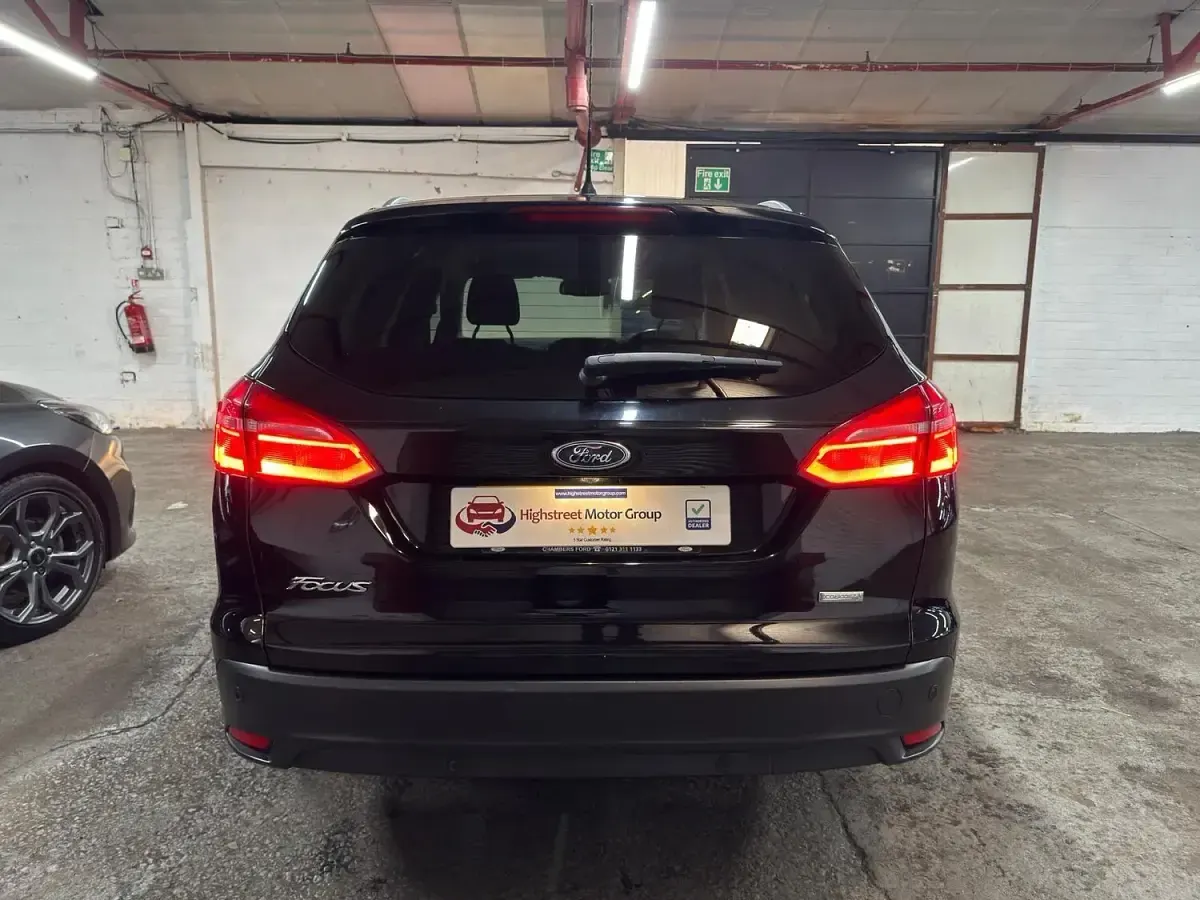 Used Ford Focus Titanium 125 HP (91 kW) 2016 Black Estate