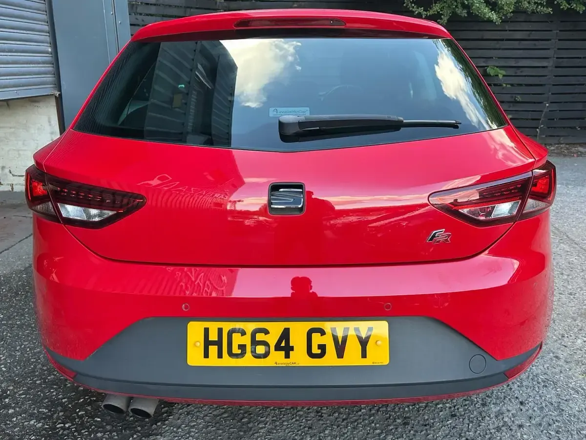 Used Seat Leon FR Sport 180 HP (132 kW) 2015 Red Coupe