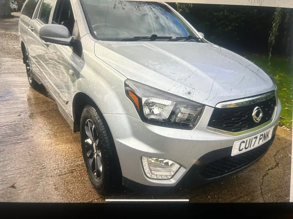 Used SsangYong Musso 2017 Silver Pickup